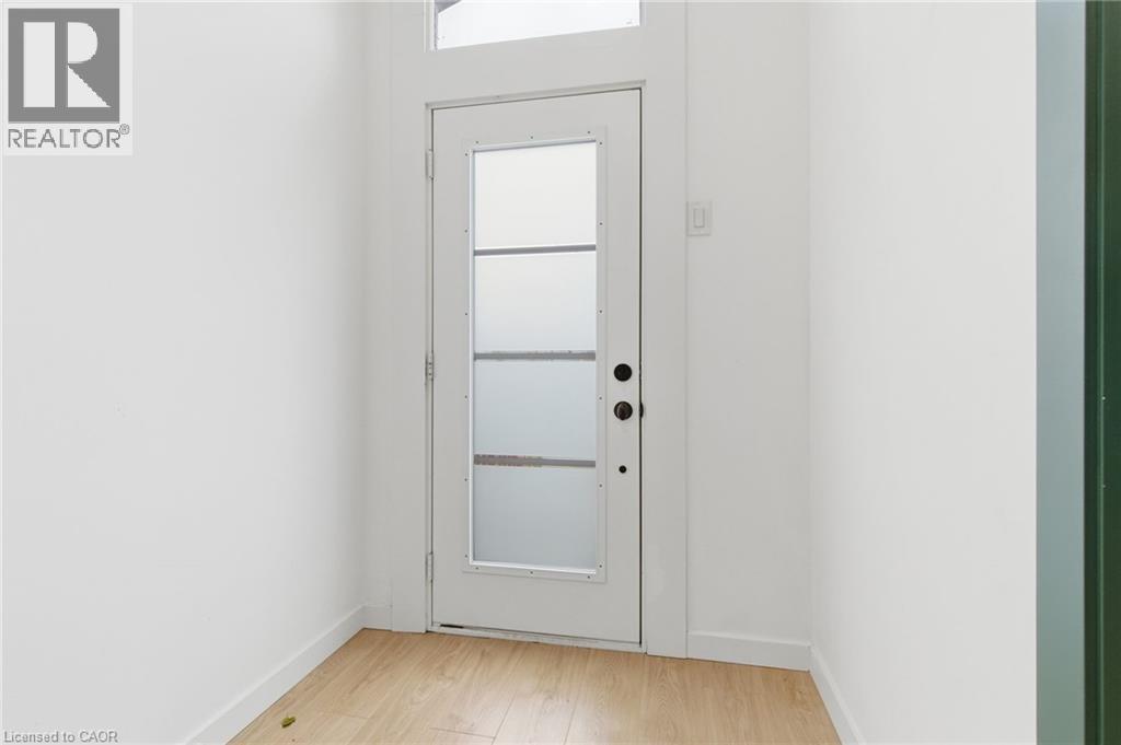 273 Robert Street, Hamilton, Ontario  L8L 2R5 - Photo 5 - 40787306