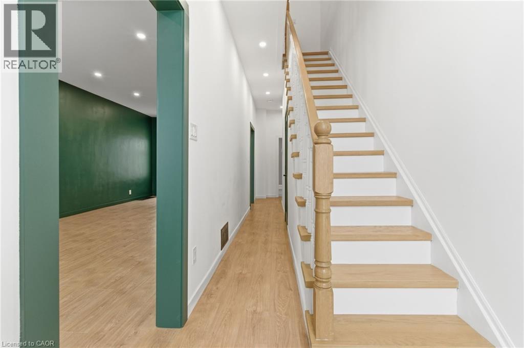 273 Robert Street, Hamilton, Ontario  L8L 2R5 - Photo 6 - 40787306