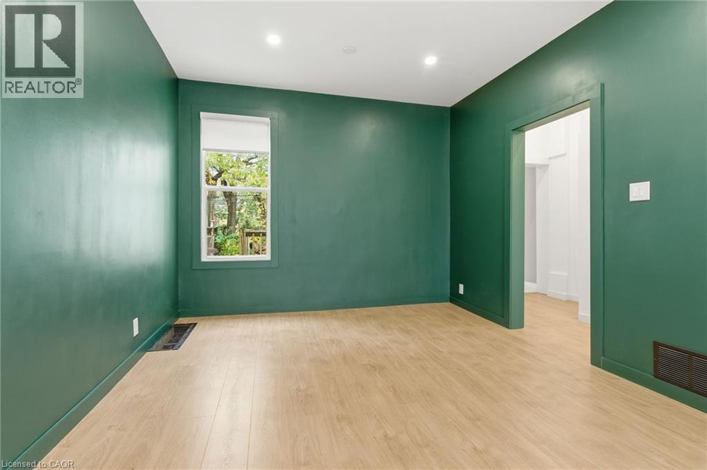 273 Robert Street, Hamilton, Ontario  L8L 2R5 - Photo 10 - 40787306