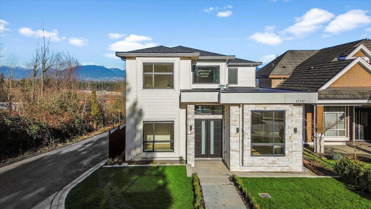 17317 103a Avenue, Surrey, British Columbia  V4N 5R3 - Photo 4 - R3082135