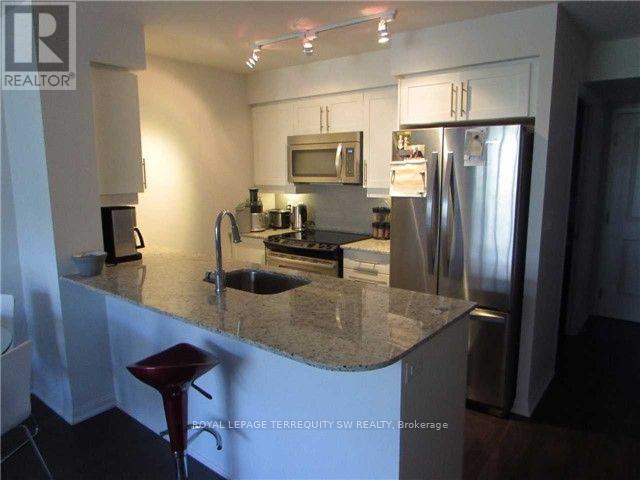 625 - 35 Bastion Street, Toronto, Ontario  M5V 0C2 - Photo 2 - C12789628