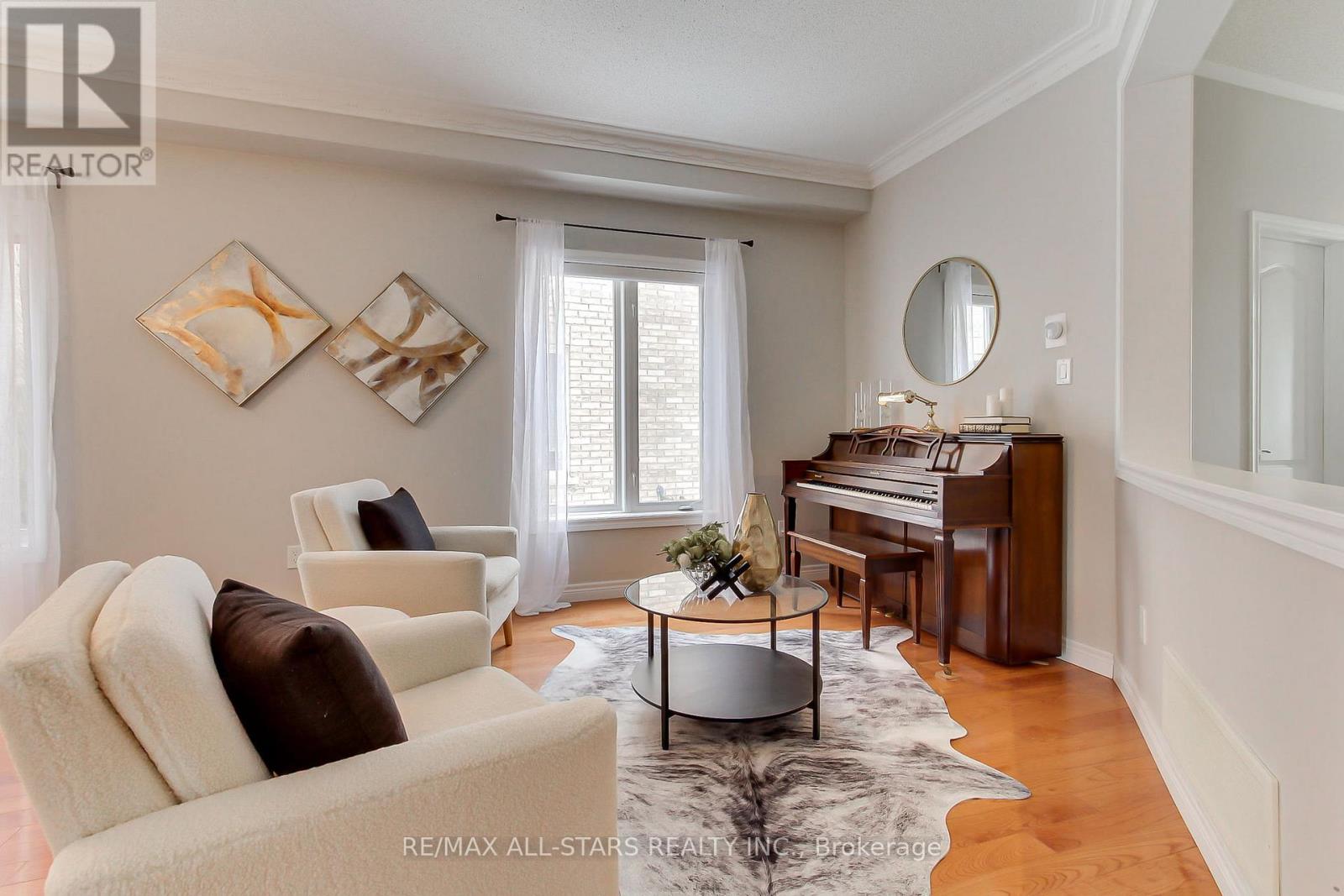 20 James Ratcliff Avenue, Whitchurch-Stouffville, Ontario  L4A 1P3 - Photo 9 - N12789630