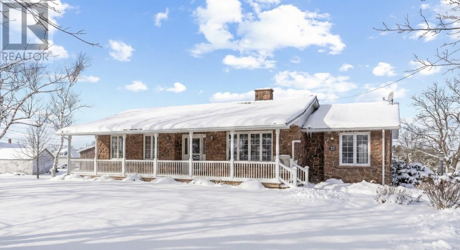 35 Victoria Street, Kensington, Prince Edward Island  C0B 1M0 - Photo 2 - 202508395