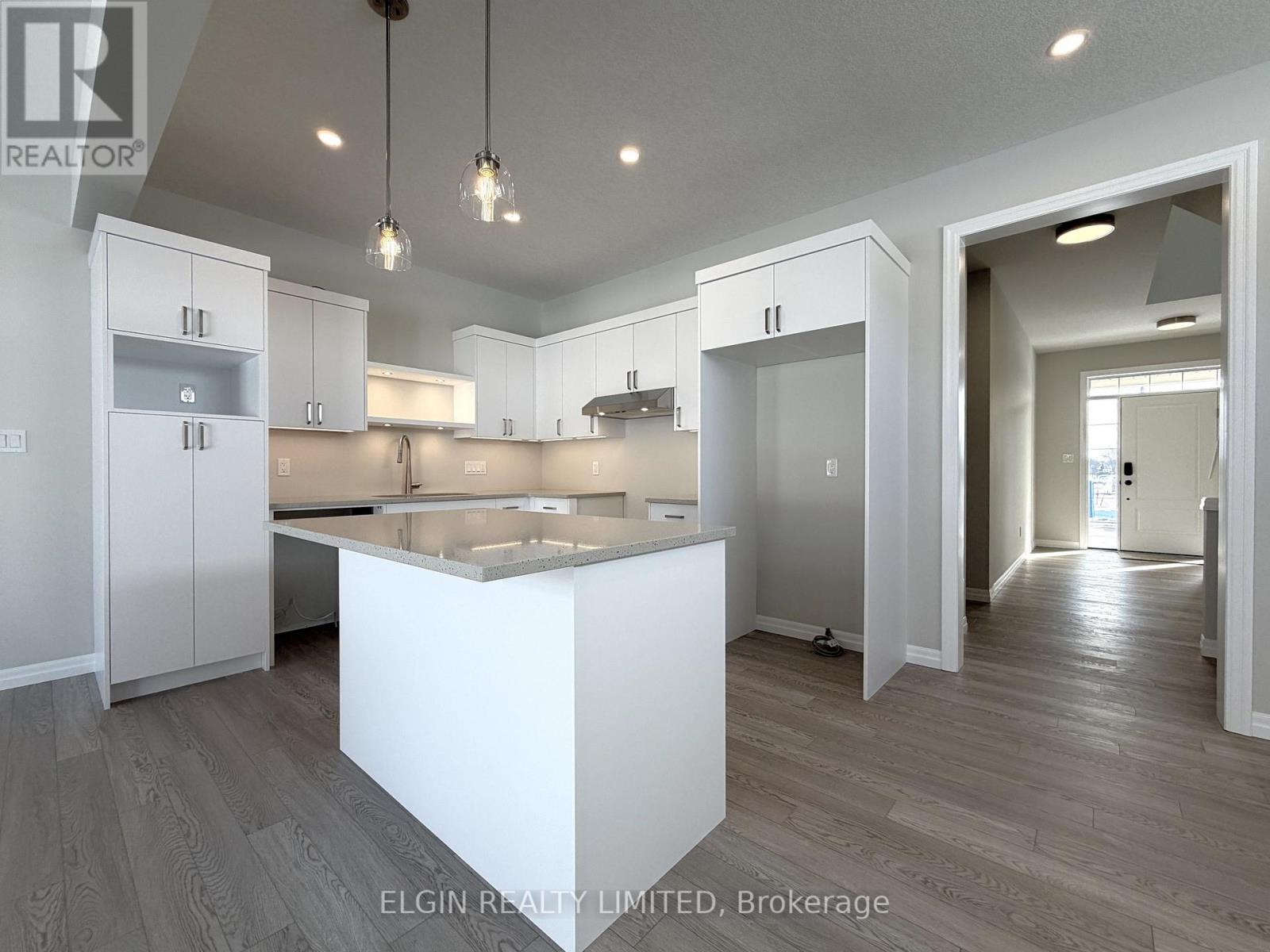 115 Willow Drive, Aylmer, Ontario  N5H 0C2 - Photo 7 - X12714230