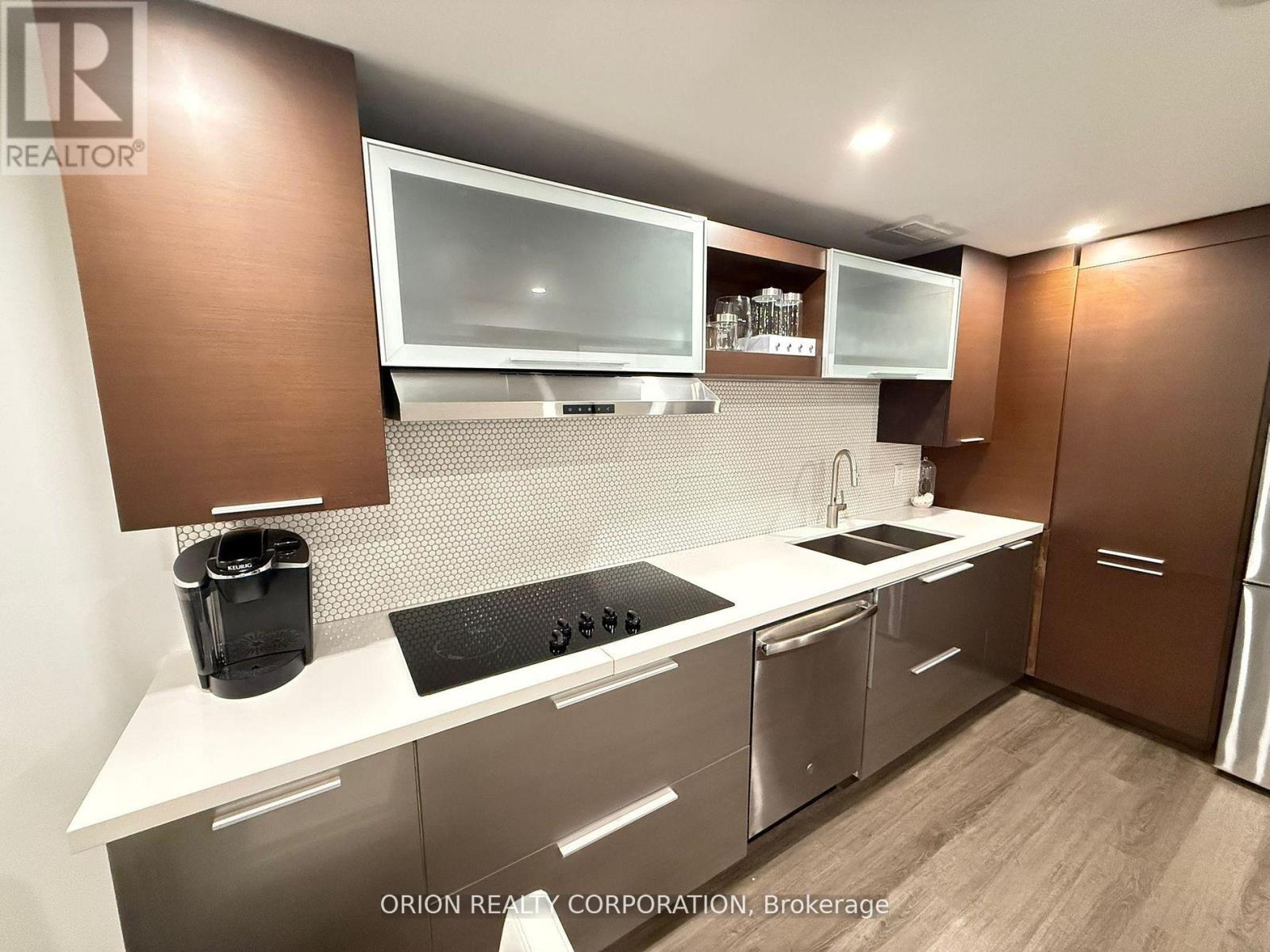 Bsmt - 1149 Lakeshore Road E, Mississauga, Ontario  L5E 1E8 - Photo 8 - W12789600