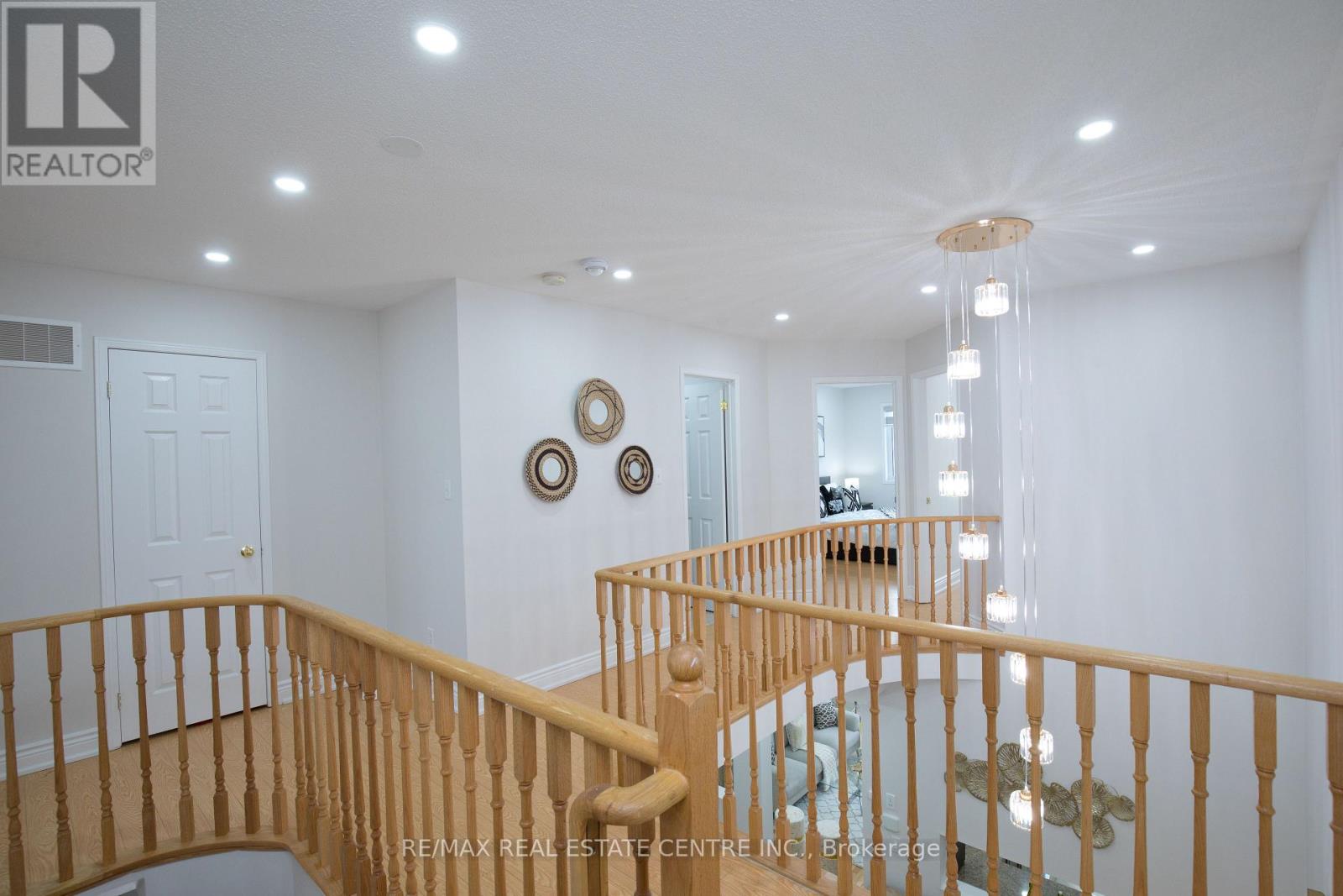 64 Cookview Drive, Brampton, Ontario  L6R 3T6 - Photo 22 - W12789612