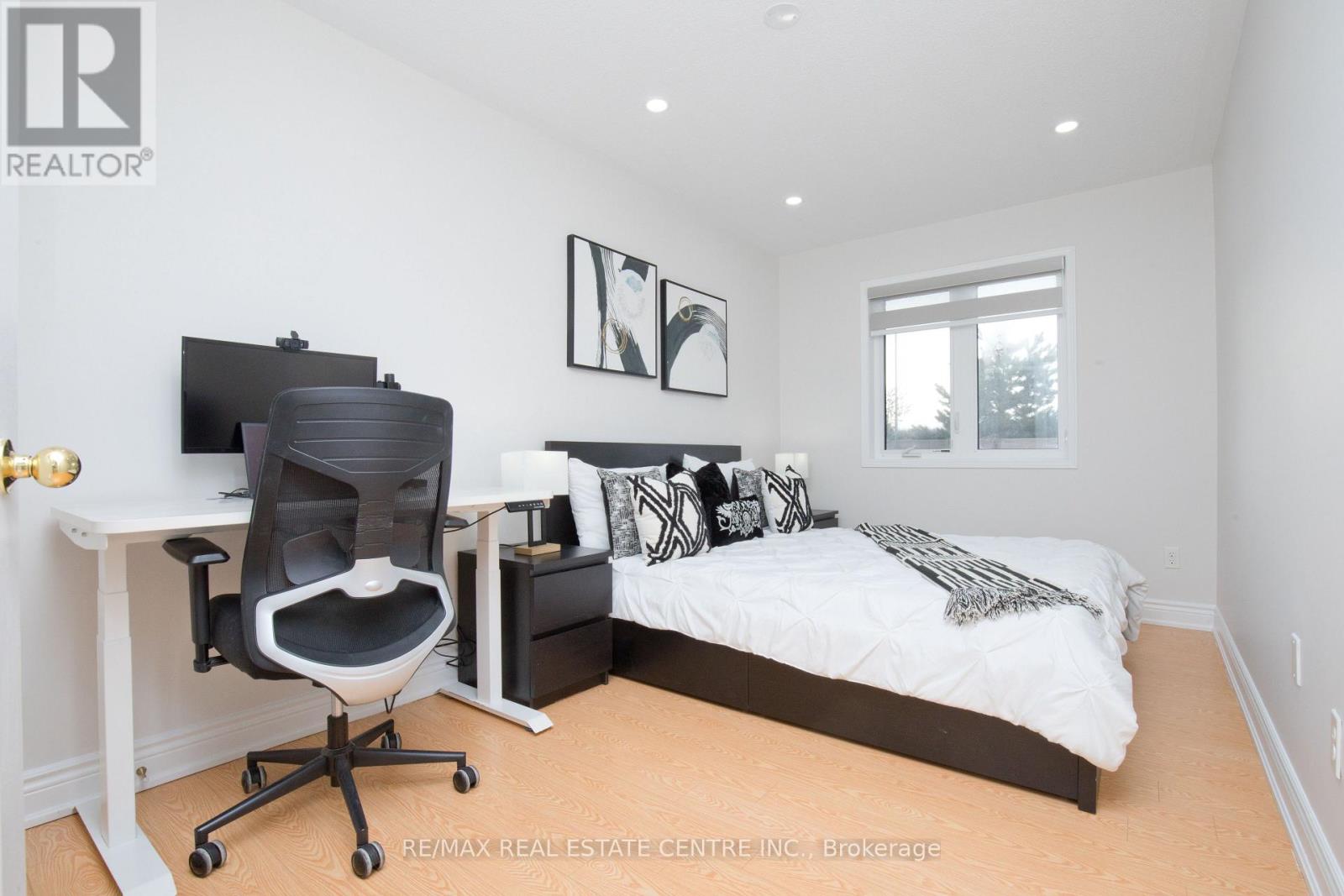 64 Cookview Drive, Brampton, Ontario  L6R 3T6 - Photo 34 - W12789612