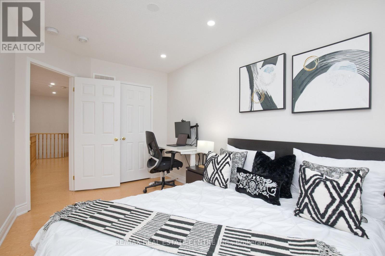 64 Cookview Drive, Brampton, Ontario  L6R 3T6 - Photo 35 - W12789612