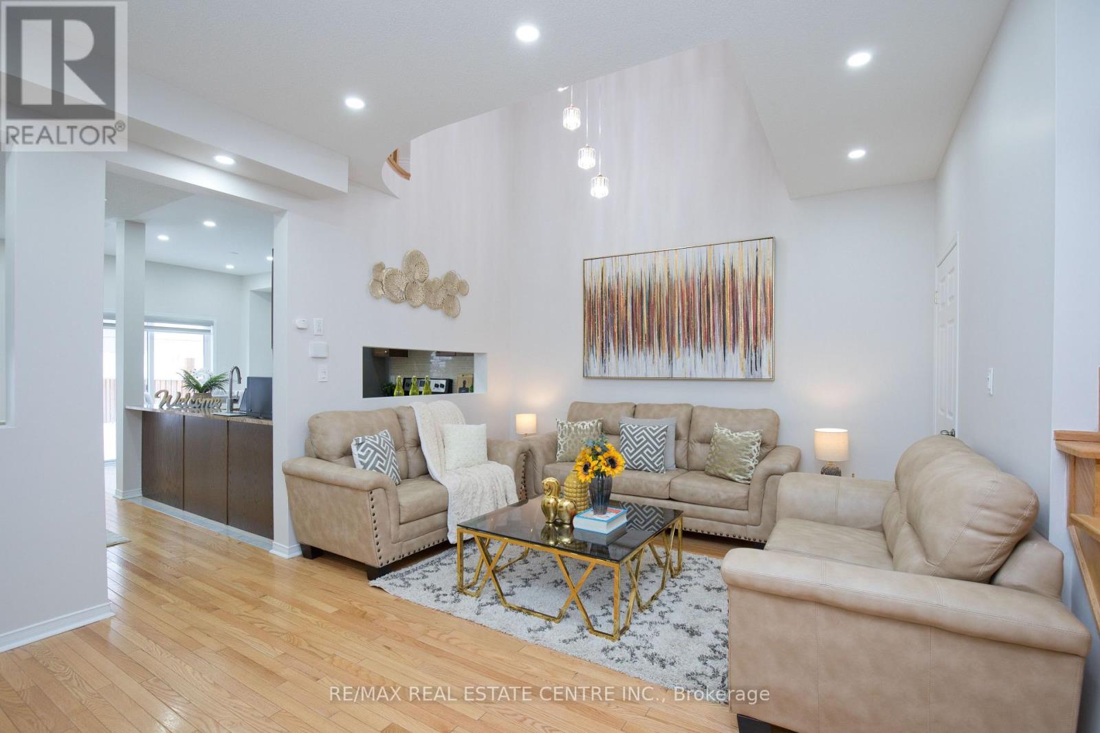 64 Cookview Drive, Brampton, Ontario  L6R 3T6 - Photo 9 - W12789612