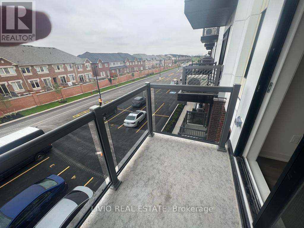 315 - 62 Sky Harbour Drive E, Brampton, Ontario  L6Y 6J2 - Photo 5 - W12789632