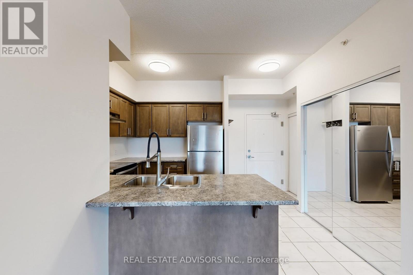 306 - 630 Sauve Street, Milton, Ontario  L9T 9A6 - Photo 11 - W12789634