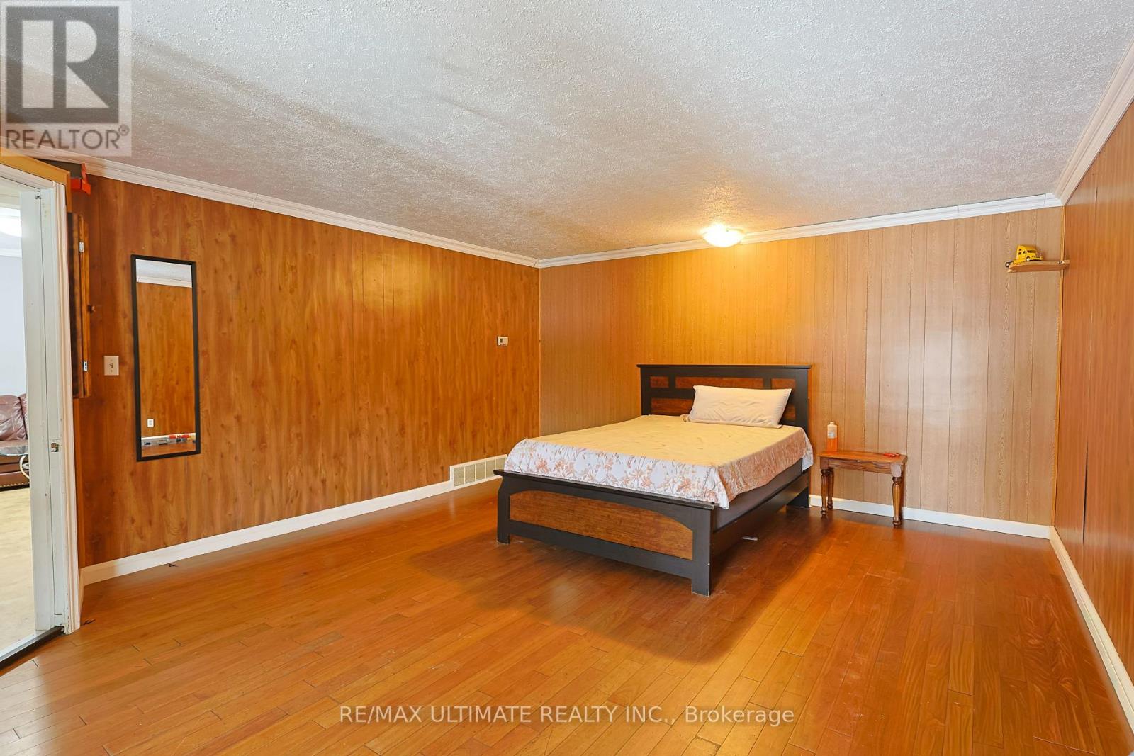 13 Norfolk County Road 21 Street, Norfolk, Ontario  N0E 1G0 - Photo 21 - X12789604