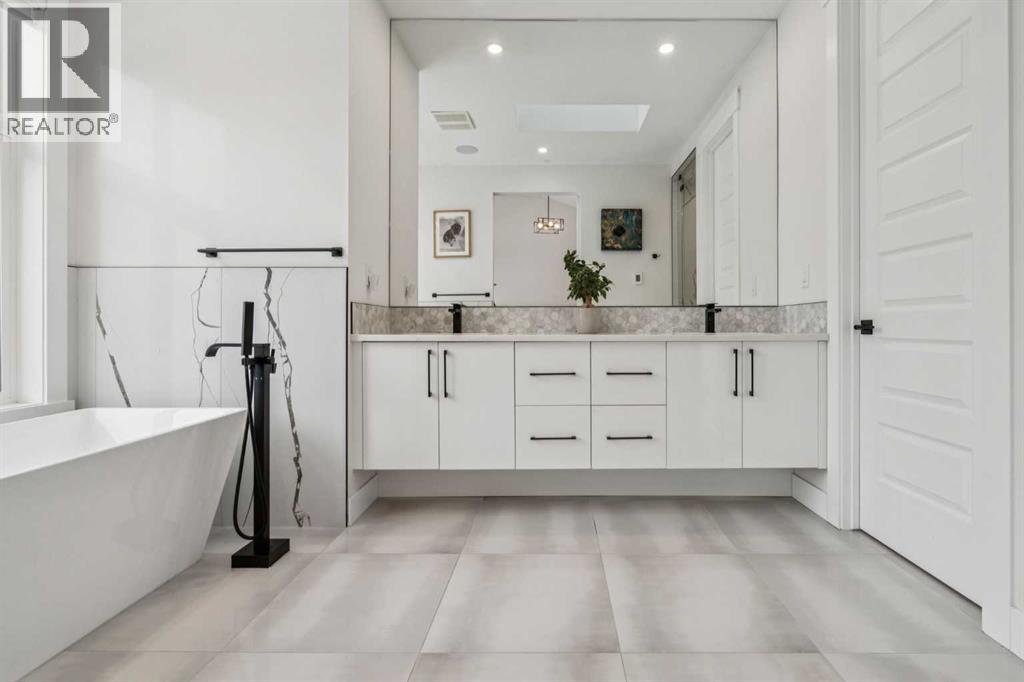 2818 30 Street Sw, Calgary, Alberta  T3E 2M5 - Photo 23 - A2282339