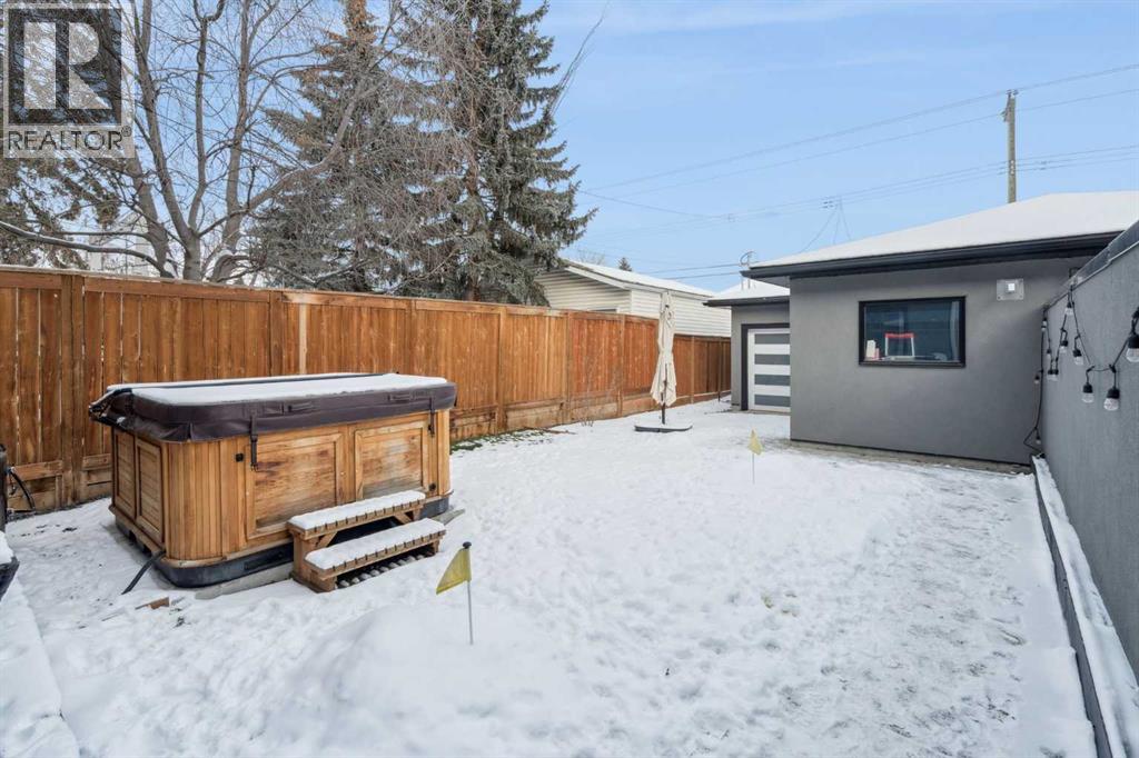 2818 30 Street Sw, Calgary, Alberta  T3E 2M5 - Photo 42 - A2282339