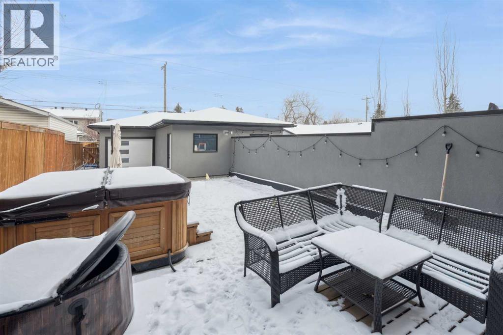 2818 30 Street Sw, Calgary, Alberta  T3E 2M5 - Photo 43 - A2282339