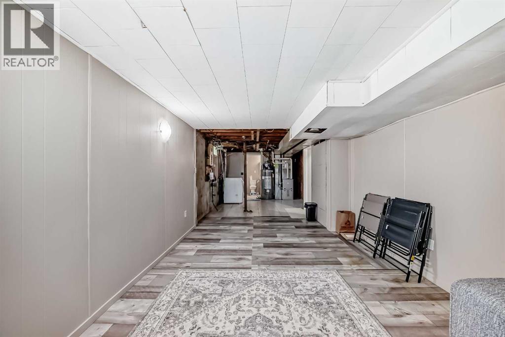 627 Fortalice Crescent Se, Calgary, Alberta  T2A 2C8 - Photo 8 - A2286433