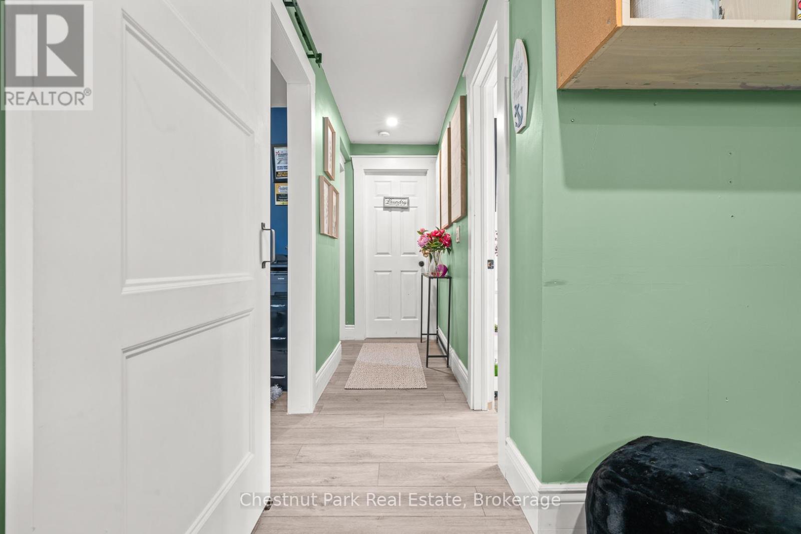 70 Milton Street, Bracebridge, Ontario  P1L 1G9 - Photo 32 - X12789642