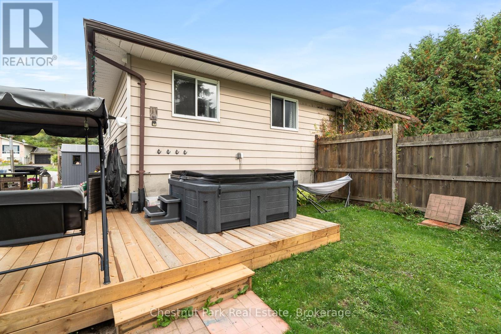 70 Milton Street, Bracebridge, Ontario  P1L 1G9 - Photo 38 - X12789642