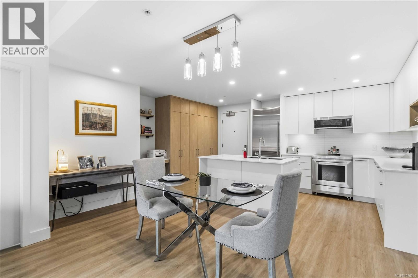 103 940 Reunion Ave, Langford, British Columbia  V9B 0W6 - Photo 10 - 1026010