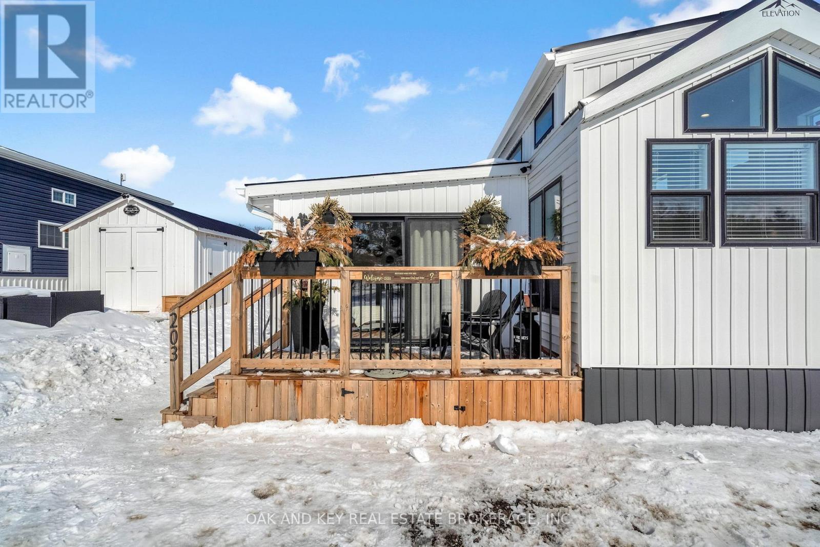 Photo 6 of 48 for 203 - 4838 Switzer Drive