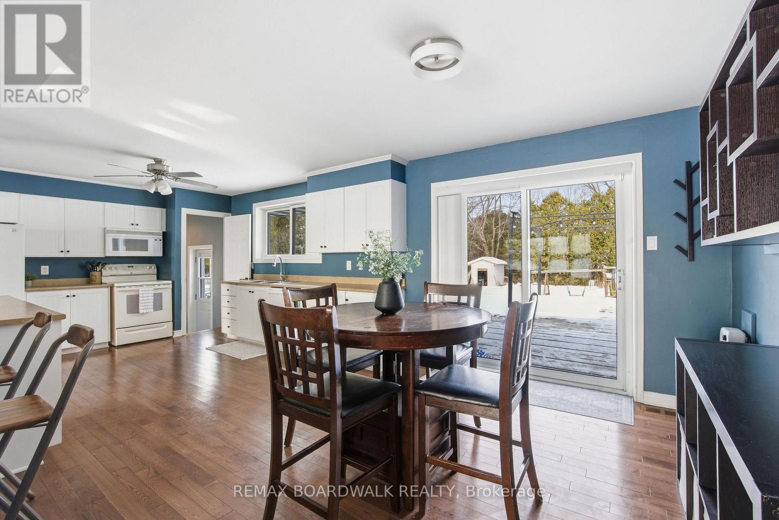 2830 John Shaw Road, Ottawa, Ontario  K0A 2H0 - Photo 15 - X12789654