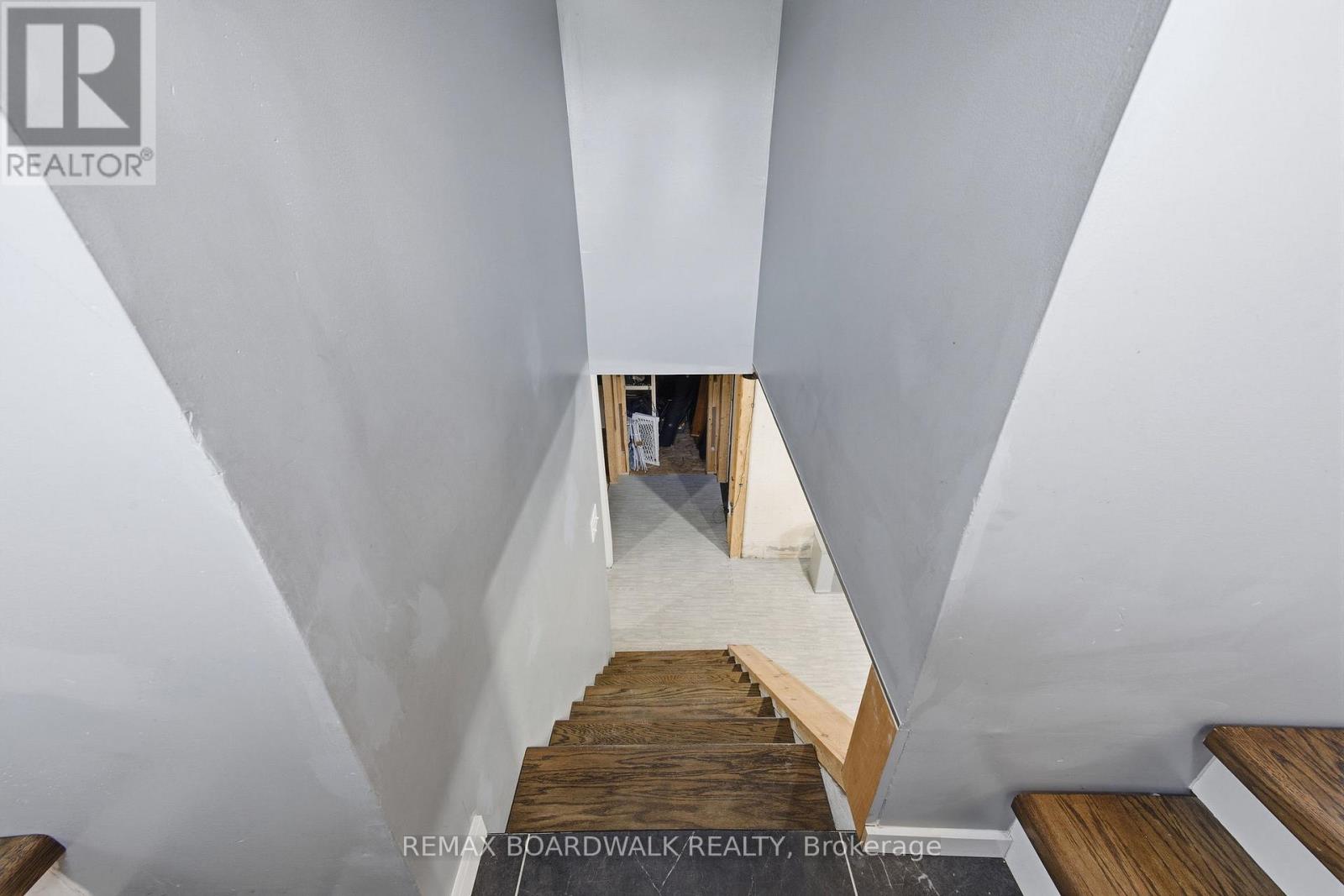 2830 John Shaw Road, Ottawa, Ontario  K0A 2H0 - Photo 28 - X12789654