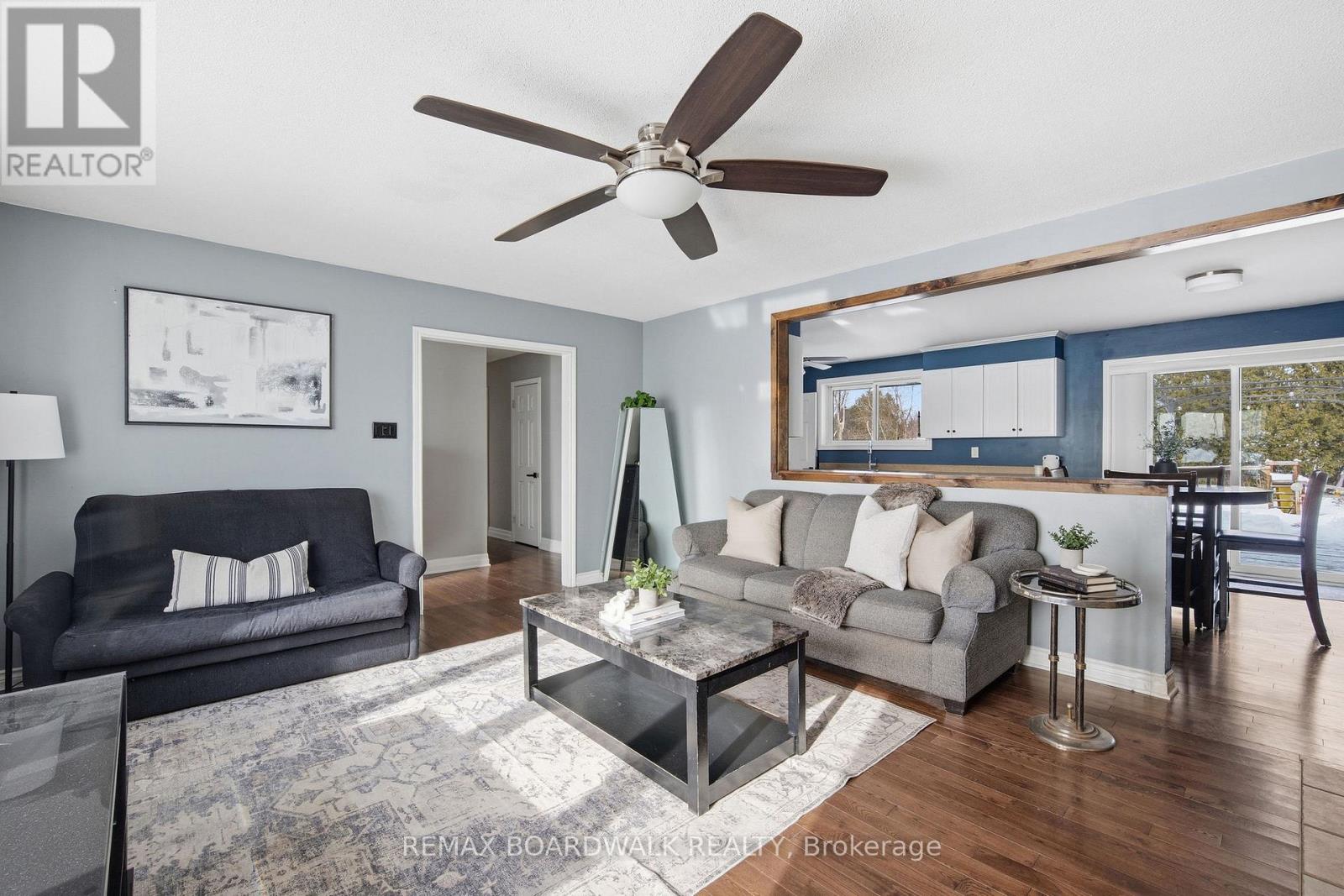 2830 John Shaw Road, Ottawa, Ontario  K0A 2H0 - Photo 6 - X12789654