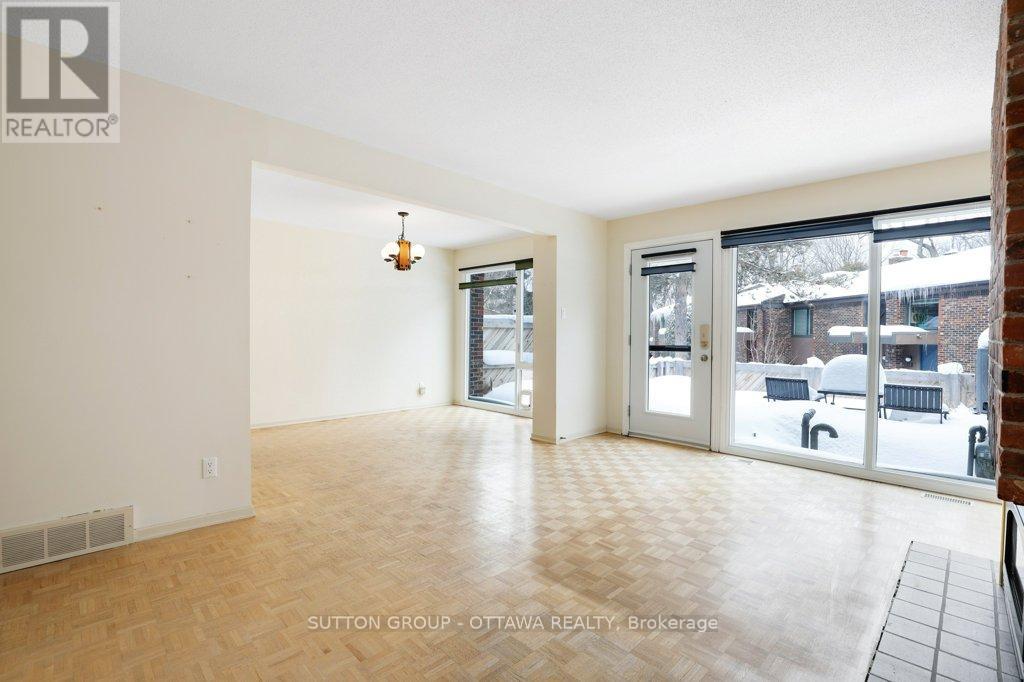 60 - 121 Buell Street, Ottawa, Ontario K1Z 7E7 - Photo 14 - X12789660