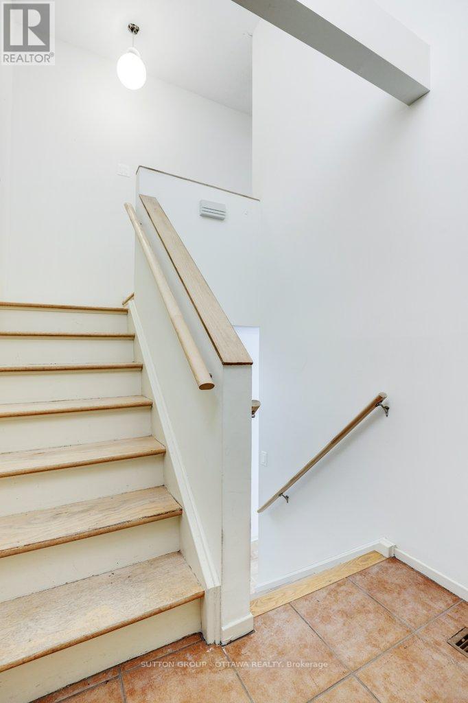 60 - 121 Buell Street, Ottawa, Ontario K1Z 7E7 - Photo 6 - X12789660
