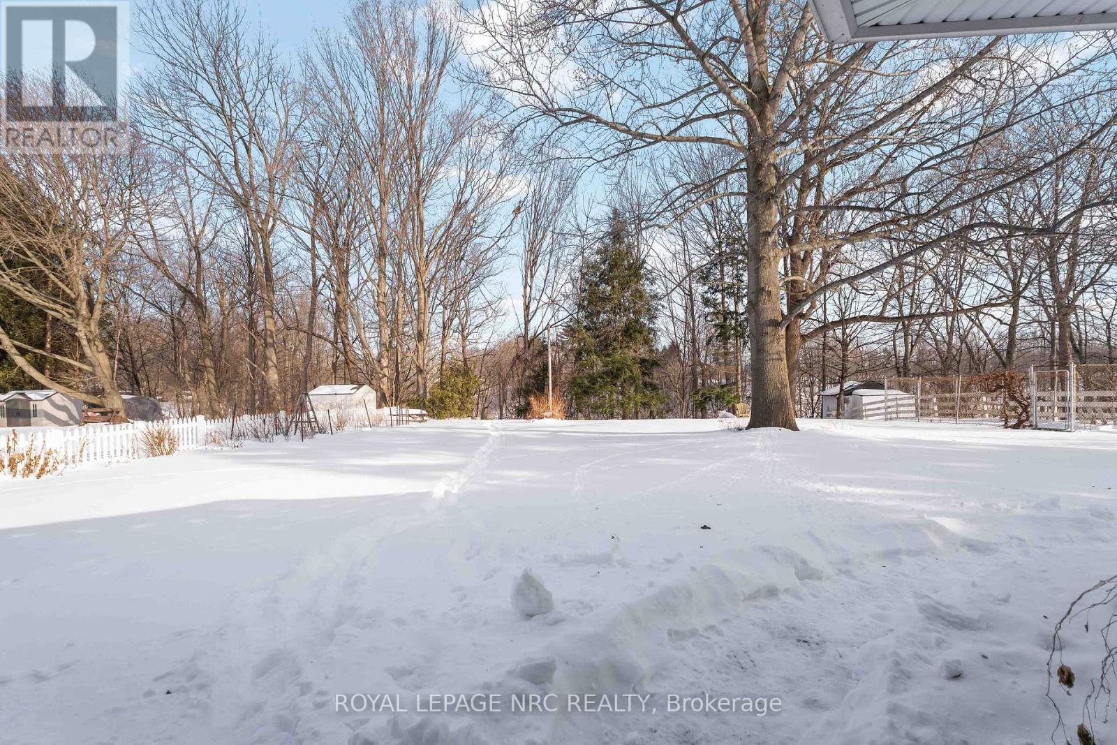 4271 13th Street, Lincoln, Ontario  L0R 1S0 - Photo 2 - X12789640