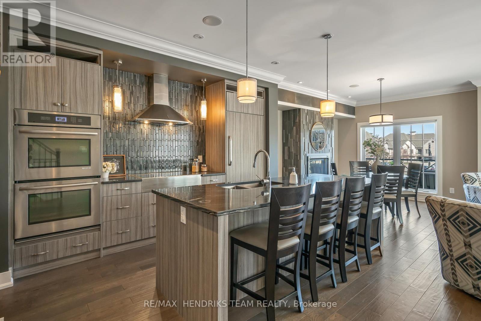 20 - 19 Lake Street, Grimsby (Grimsby Beach), Ontario  L3M 0C3 - Photo 18 - X12789652