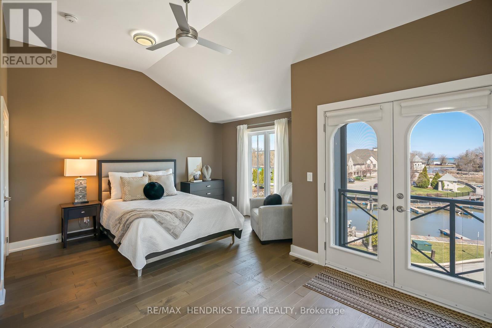 20 - 19 Lake Street, Grimsby (Grimsby Beach), Ontario  L3M 0C3 - Photo 31 - X12789652