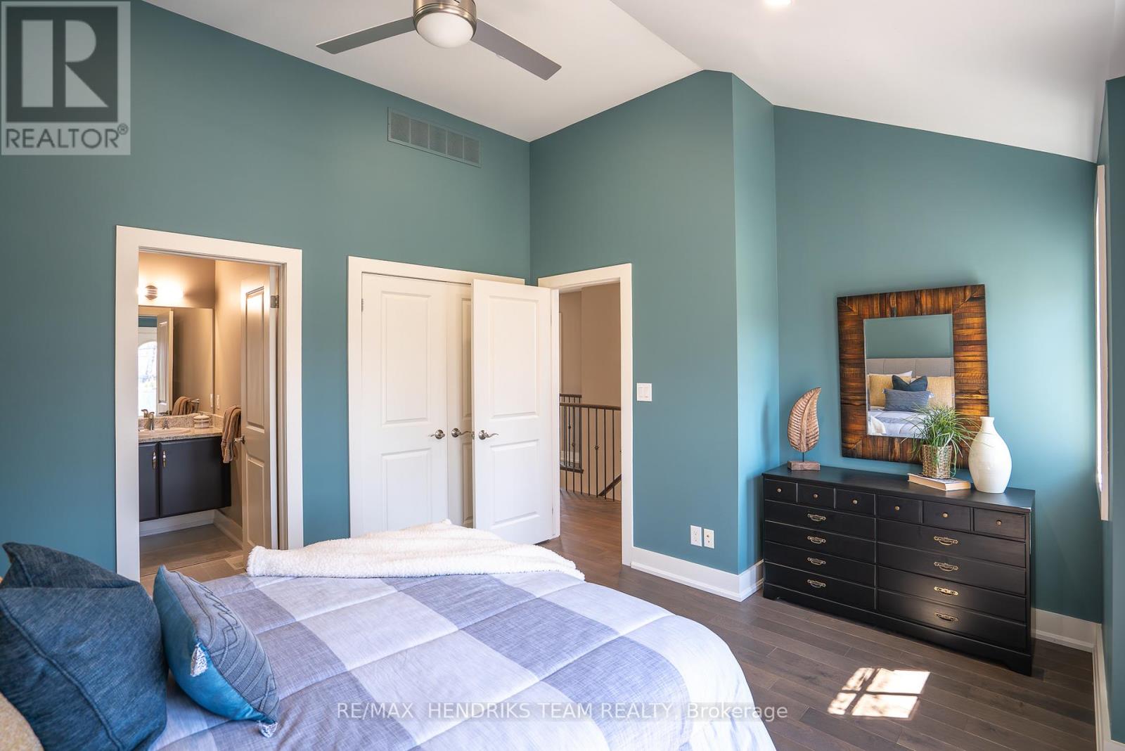 20 - 19 Lake Street, Grimsby (Grimsby Beach), Ontario  L3M 0C3 - Photo 36 - X12789652