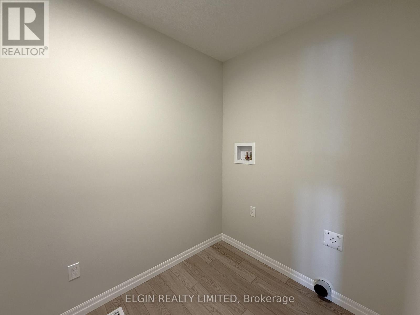 Photo 17 of 30 for 107 Willow Drive