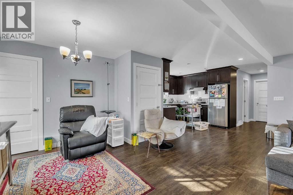 109 Hudson Road Nw, Calgary, Alberta  T2K 0J4 - Photo 11 - A2283580