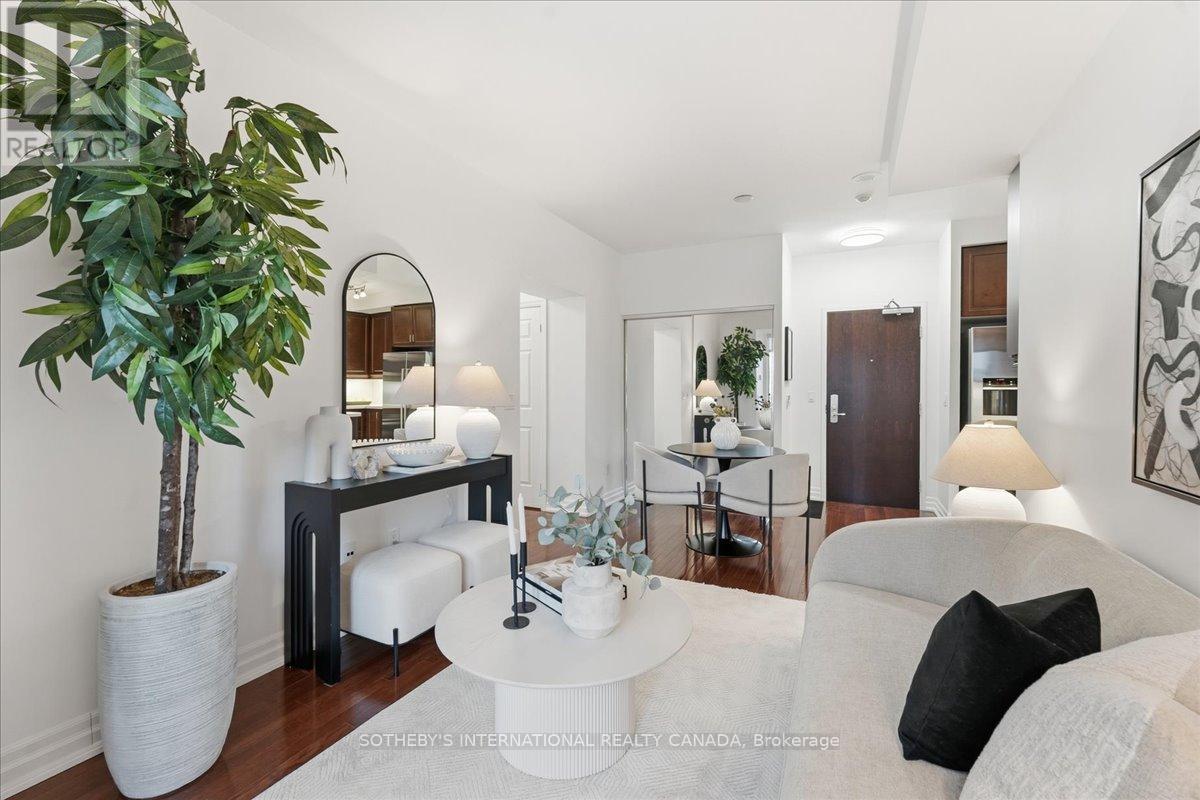 1502 - 35 Balmuto Street, Toronto, Ontario  M4Y 0A3 - Photo 12 - C12789638