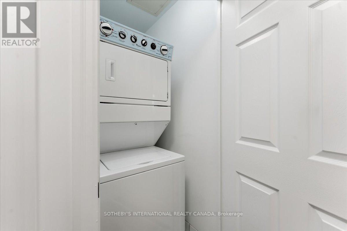 1502 - 35 Balmuto Street, Toronto, Ontario  M4Y 0A3 - Photo 34 - C12789638