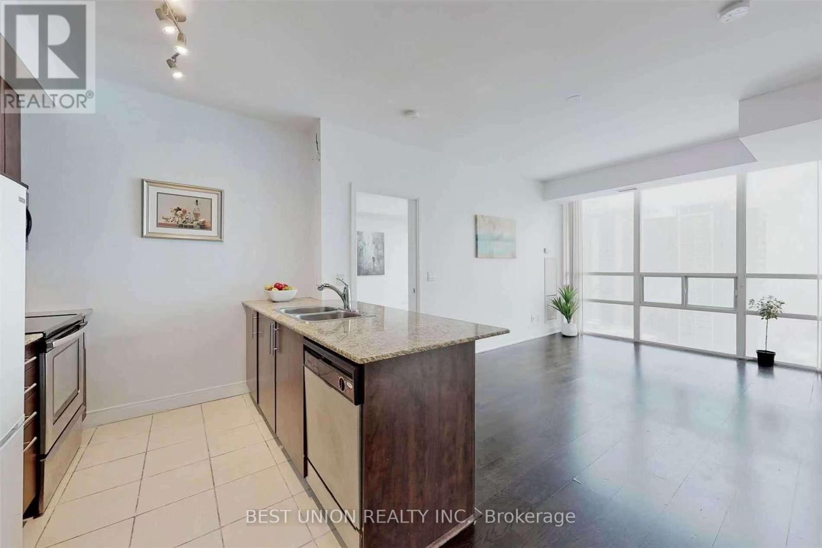 1401 - 88 Broadway Avenue, Toronto, Ontario  M4P 0A5 - Photo 2 - C12789646