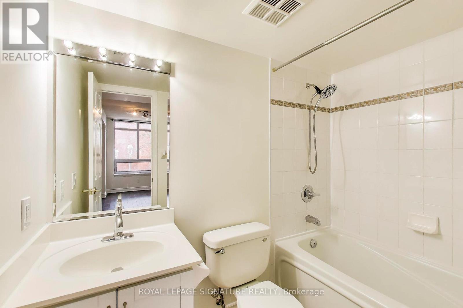 203 - 18 Kenaston Gardens, Toronto, Ontario  M2K 1G8 - Photo 16 - C12789648