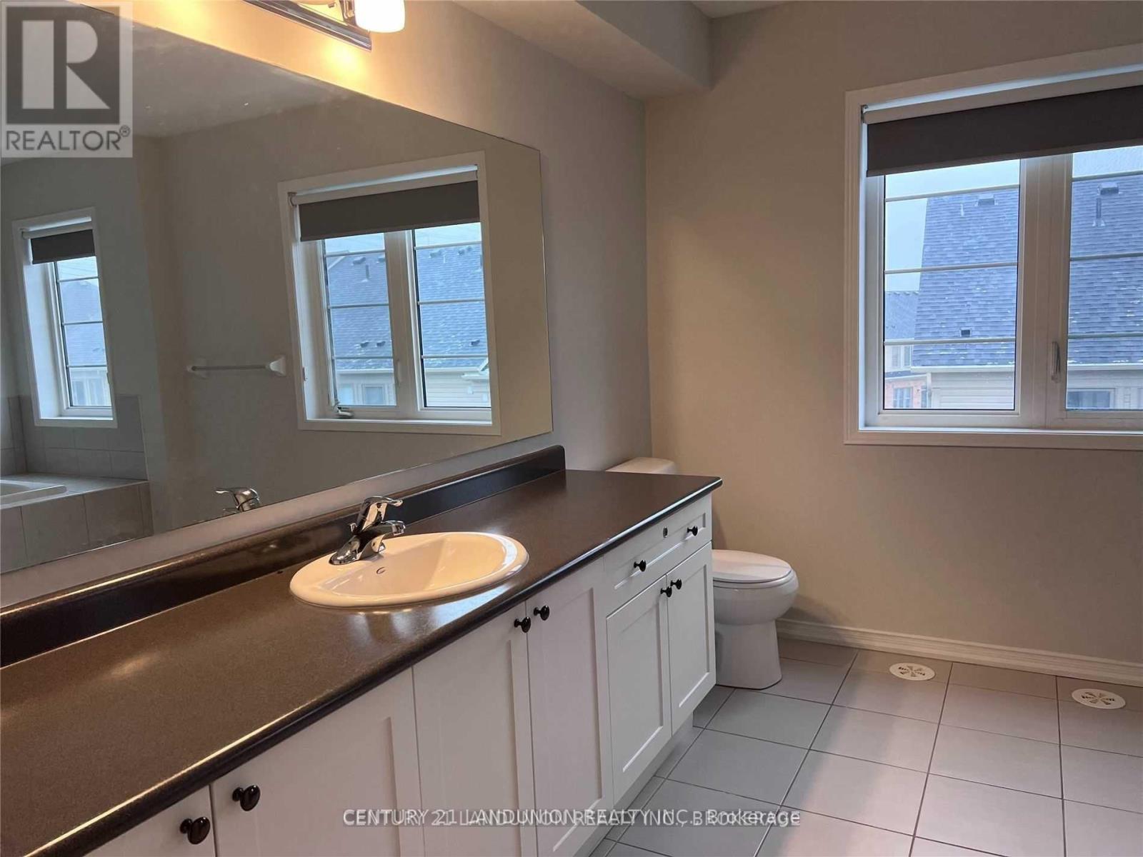 2737 Deputy Minister Path, Oshawa, Ontario  L1L 0M7 - Photo 21 - E12789696