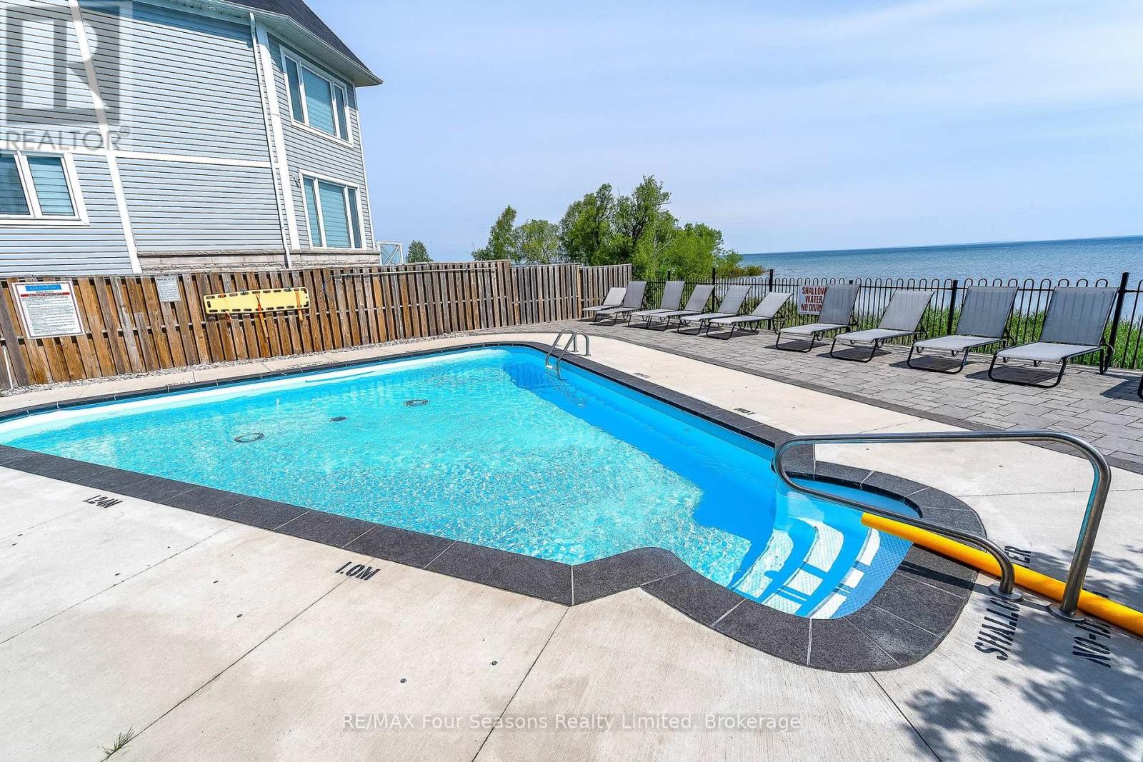 64 Waterview Road, Wasaga Beach, Ontario  L9Z 0E9 - Photo 33 - S12782282