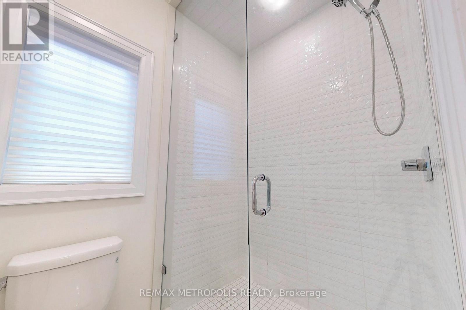 100 Ballantyne Boulevard, Vaughan, Ontario  L3L 0E8 - Photo 37 - N12789700
