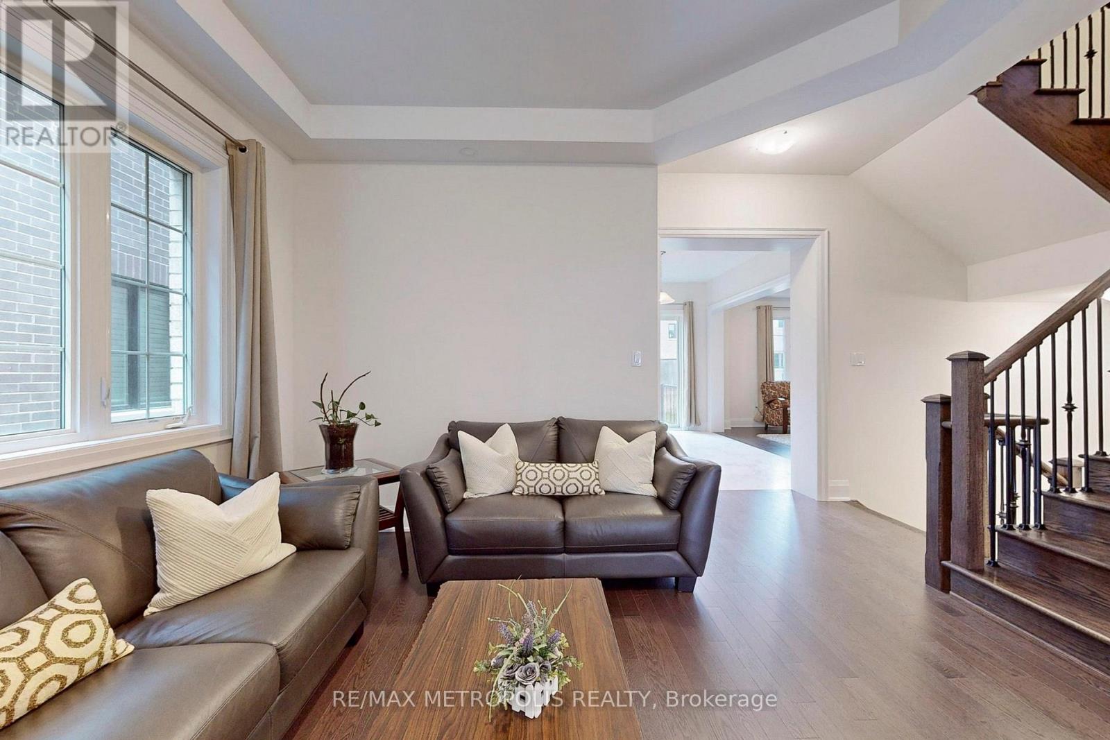 100 Ballantyne Boulevard, Vaughan, Ontario  L3L 0E8 - Photo 4 - N12789700