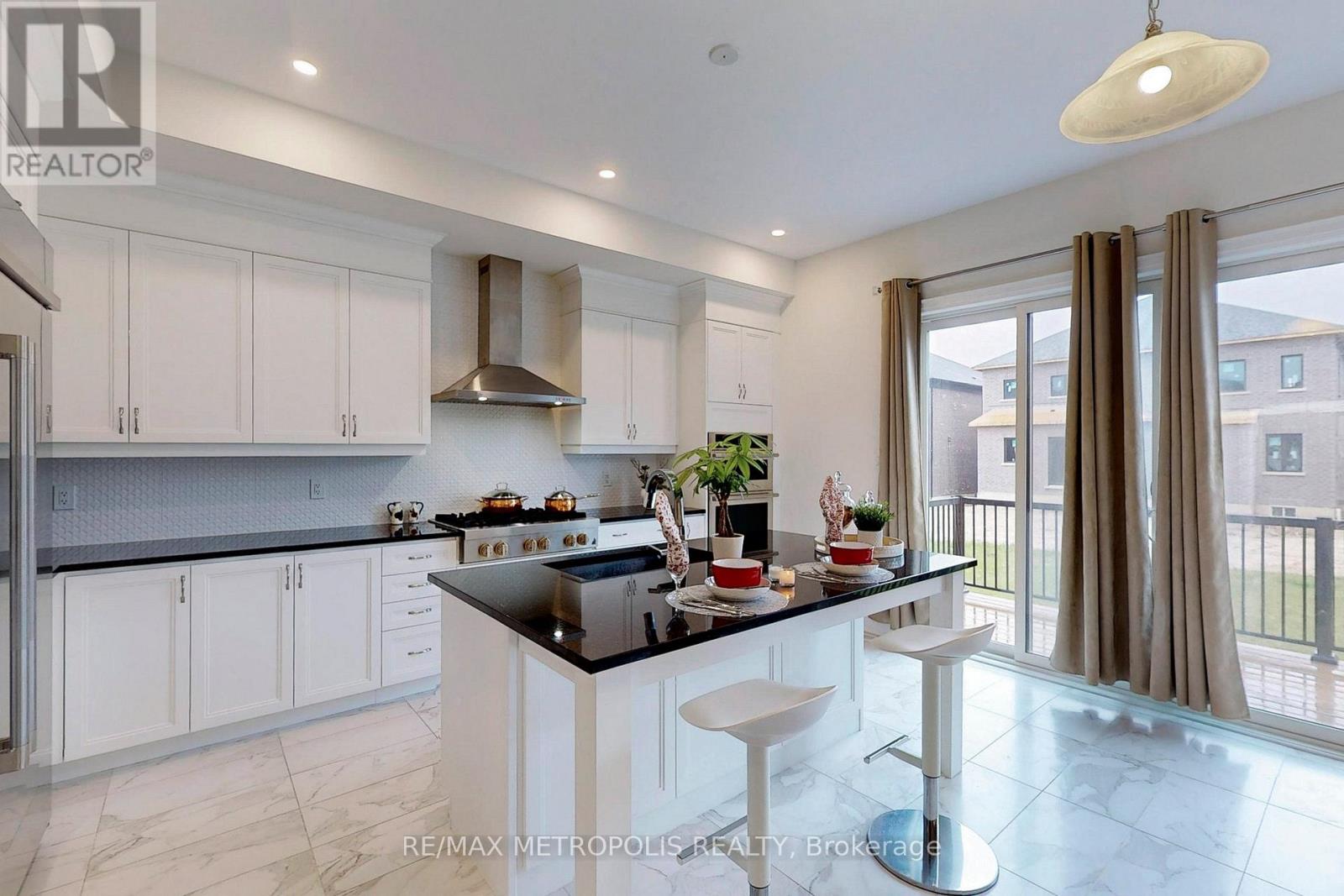 100 Ballantyne Boulevard, Vaughan, Ontario  L3L 0E8 - Photo 6 - N12789700