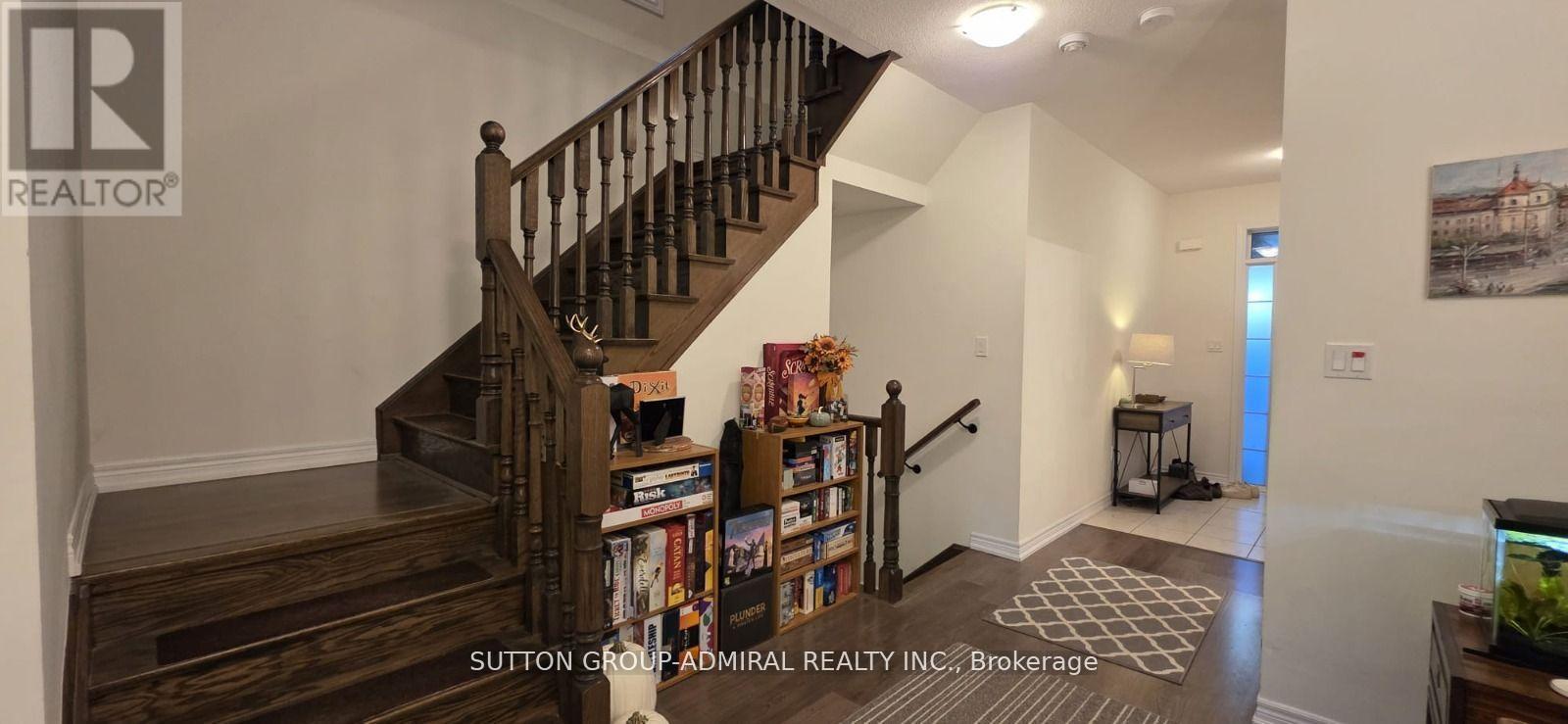 45 Greenwood Drive, Essa (Angus), Ontario  L0M 1B5 - Photo 11 - N12789706