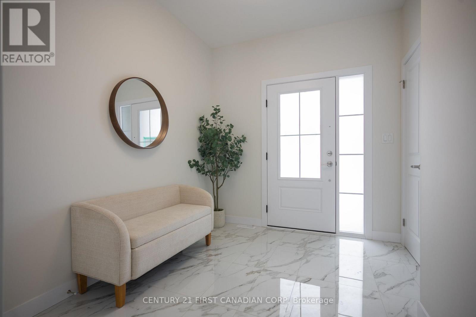 4297 Calhoun Way, London South, Ontario N6P 1J9 - Photo 4 - X12700470