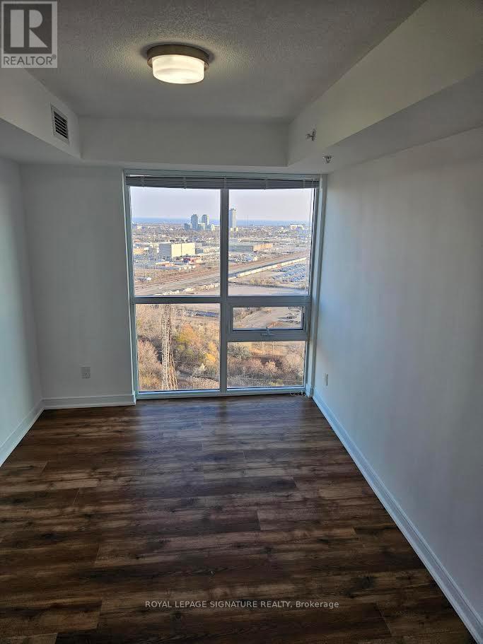 1908 - 20 Thomas Riley Road, Toronto, Ontario  M9B 0C3 - Photo 13 - W12789650