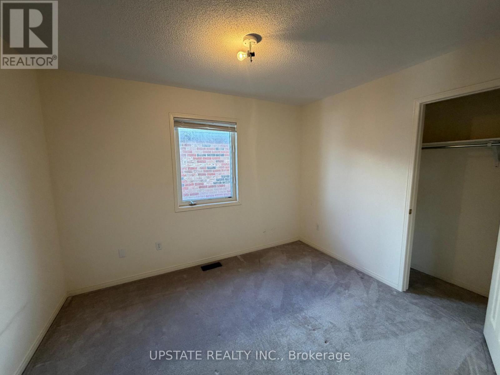 105 Heartview Road, Brampton, Ontario  L6Z 0C9 - Photo 11 - W12789658