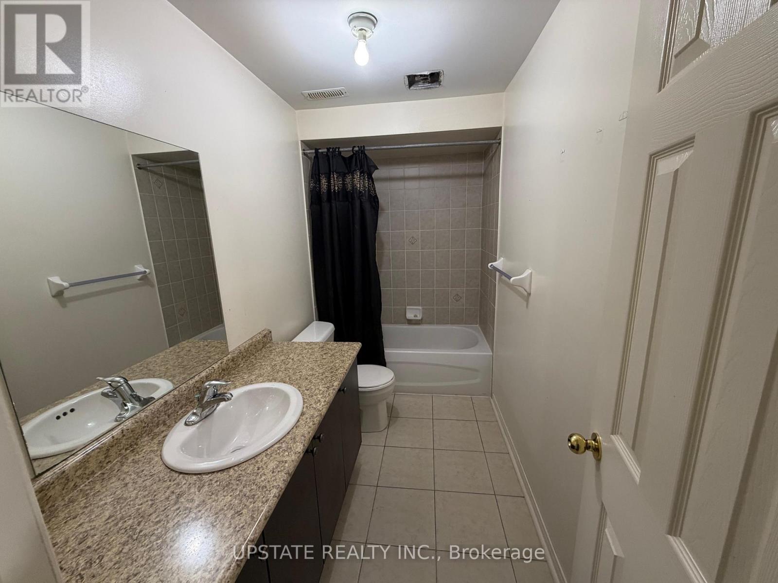 105 Heartview Road, Brampton, Ontario  L6Z 0C9 - Photo 16 - W12789658