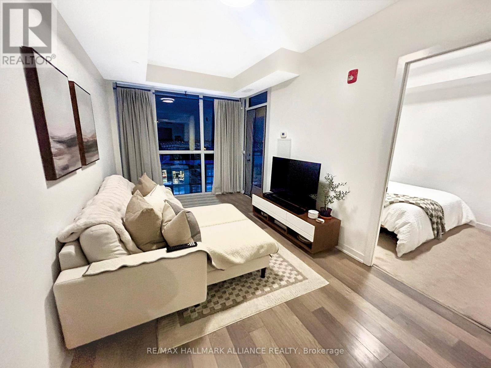 B616 - 5240 Dundas Street, Burlington, Ontario  L7R 3X4 - Photo 7 - W12789676